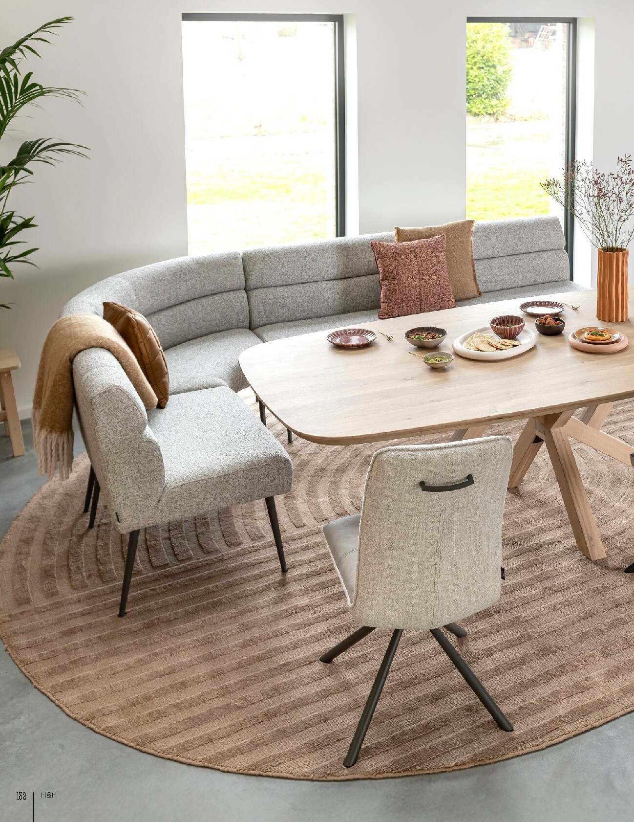 heth - Current H&H leaflet valid from du mercredi 01/04/2026 to du lundi 31/08/2026 - page: 132